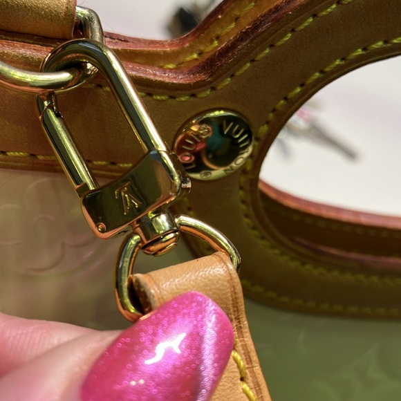 LV - Louis Vuitton Vernis Roxbury handbag with detachable strap.  Authenticated - Picture 4 of 14